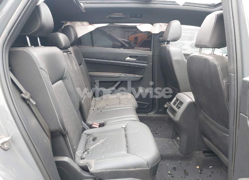 Photo 8 of 2020 Volkswagen Atlas CROSS SPORT 2.0T SE W/TECHNOLOGY/2.0T SE W/TECHNOLOGY R-LINE (VIN 1V26C2CA7LC227060)