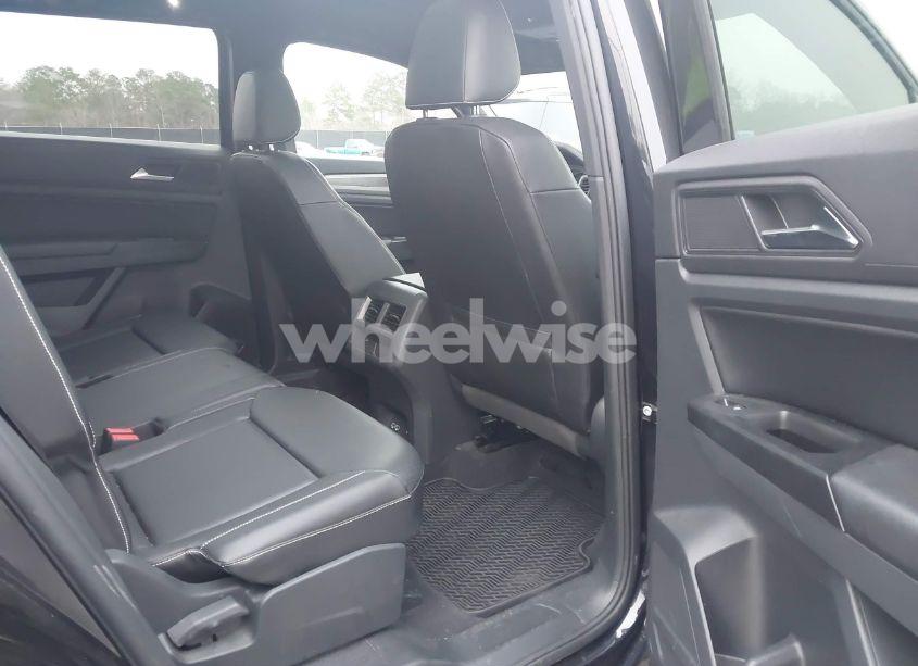 Photo 8 of 2020 Volkswagen Atlas CROSS SPORT 3.6L V6 SE W/TECHNOLOGY/3.6L V6 SE W/TECHNOLOGY R-LINE (VIN 1V26E2CA0LC211292)