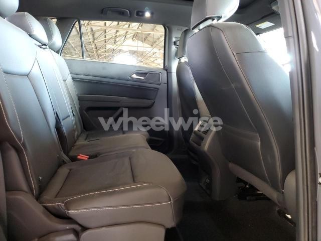 2020 VOLKSWAGEN ATLAS CROSS SPORT SE (VIN 1V26E2CA2LC227851) main photo