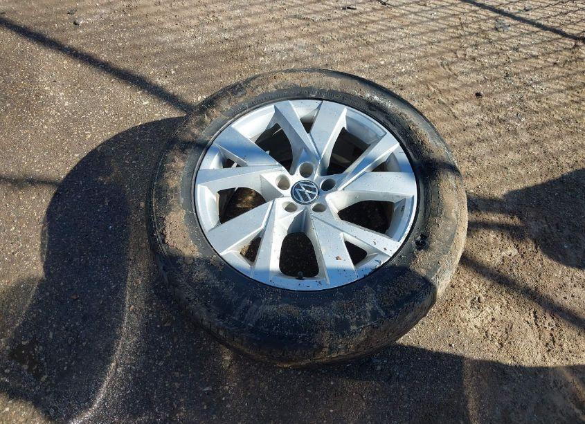 Photo 12 of 2021 Volkswagen Atlas CROSS SPORT 2.0T S (VIN 1V2AC2CA5MC228123)