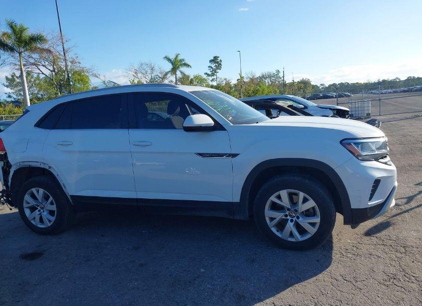 Photo 14 of 2021 Volkswagen Atlas CROSS SPORT 2.0T S (VIN 1V2AC2CA7MC229953)