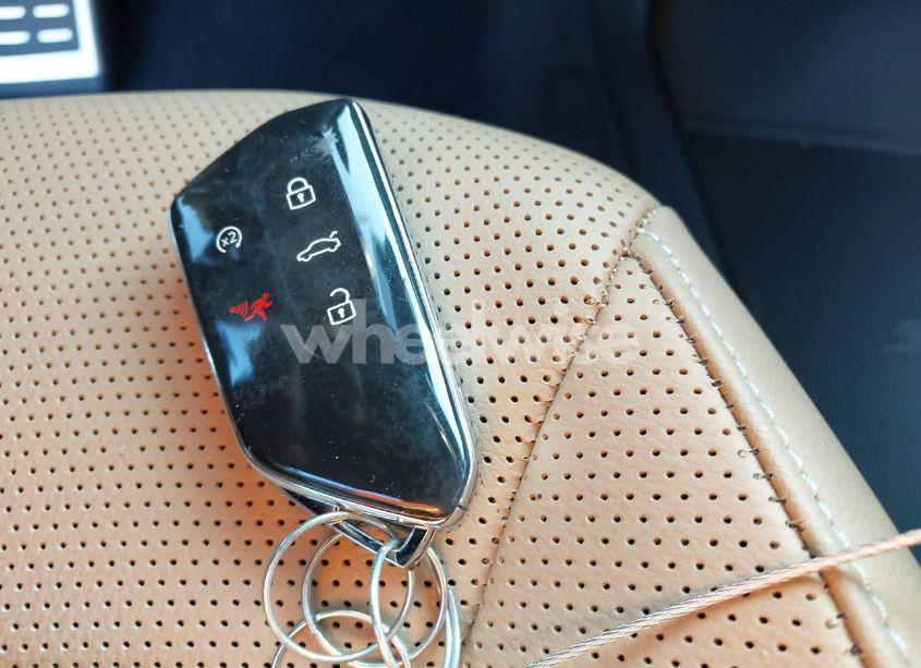 Photo 11 of 2024 Volkswagen Atlas CROSS SPORT 2.0T SEL R-LINE (VIN 1V2AE2CA0RC219282)