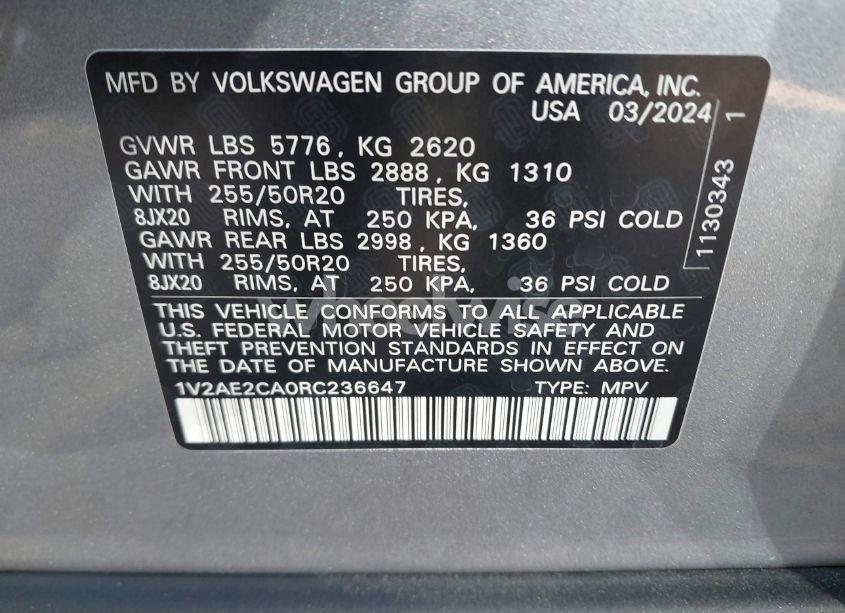 Photo 9 of 2024 Volkswagen Atlas CROSS SPORT 2.0T SEL R-LINE (VIN 1V2AE2CA0RC236647)