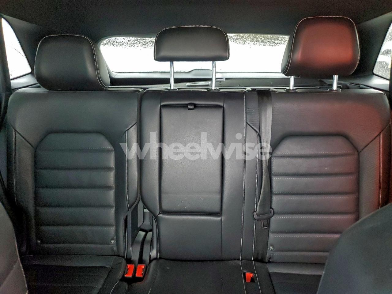 Photo 10 of 2024 VOLKSWAGEN ATLAS CROSS SPORT SEL R-LINE (VIN 1V2AE2CA6RC238998)