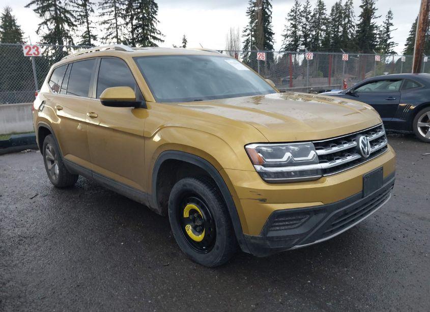 2018 Volkswagen Atlas 2.0T S (VIN 1V2AP2CA2JC536480) main photo