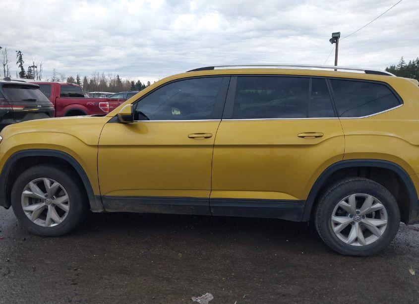 Photo 14 of 2018 Volkswagen Atlas 2.0T S (VIN 1V2AP2CA2JC536480)