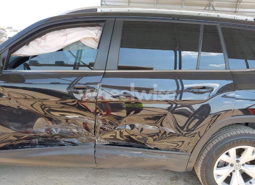 Photo 14 of 2019 Volkswagen Atlas 2.0T S (VIN 1V2AP2CA3KC593580)