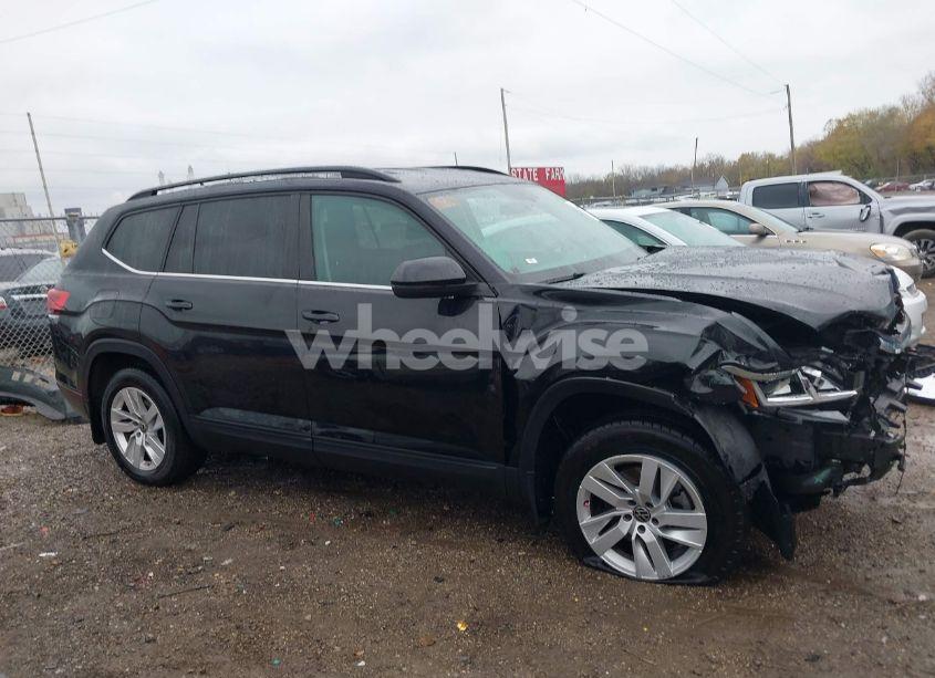 Photo 14 of 2021 Volkswagen Atlas 2.0T S (VIN 1V2AP2CA3MC504531)