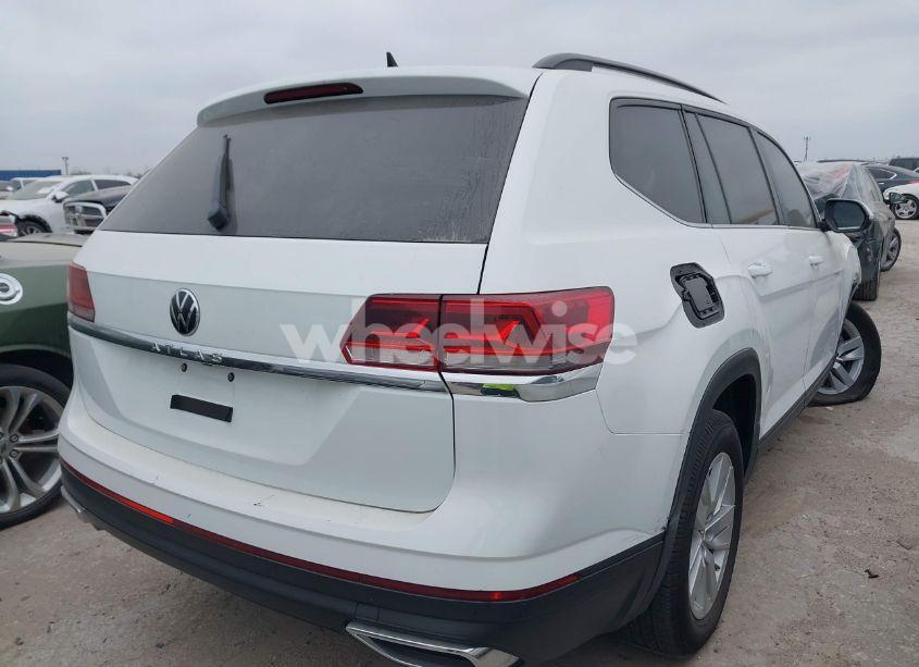 Photo 4 of 2021 Volkswagen Atlas 2.0T S (VIN 1V2AP2CA4MC538199)