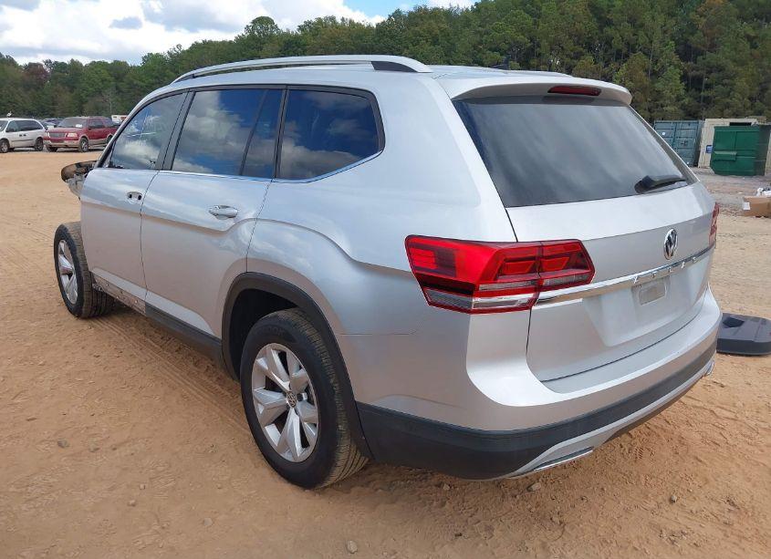 Photo 3 of 2018 Volkswagen Atlas 2.0T S (VIN 1V2AP2CA8JC583903)