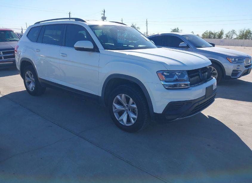2020 Volkswagen Atlas 2.0T S (VIN 1V2AP2CA9LC501647) main photo