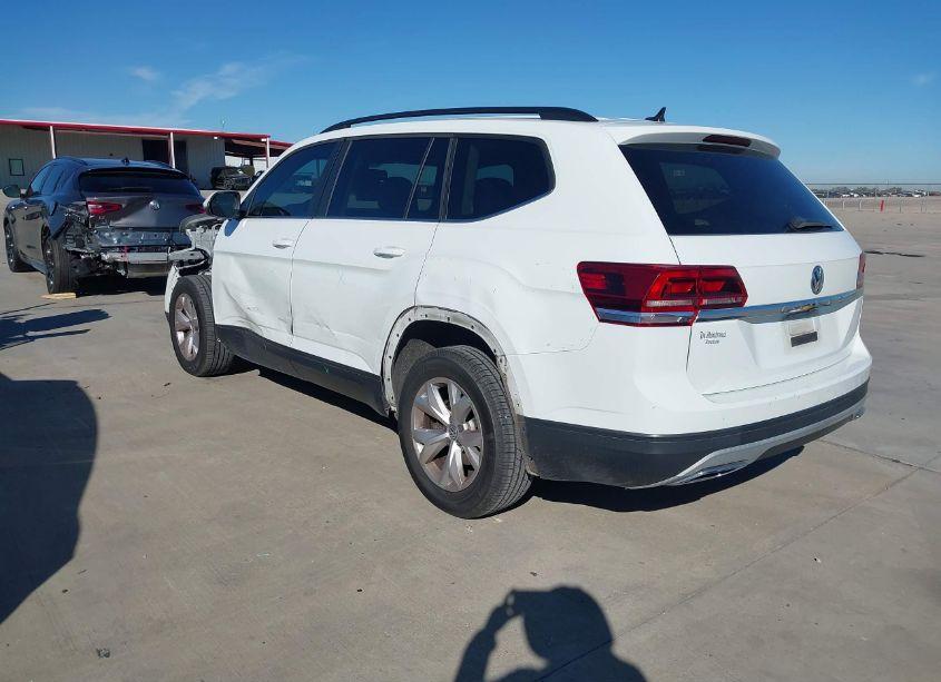 Photo 3 of 2020 Volkswagen Atlas 2.0T S (VIN 1V2AP2CA9LC501647)