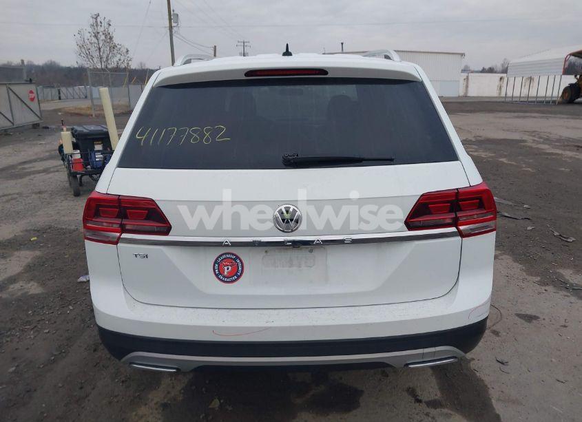 Photo 16 of 2018 Volkswagen Atlas 2.0T S (VIN 1V2AP2CAXJC532712)