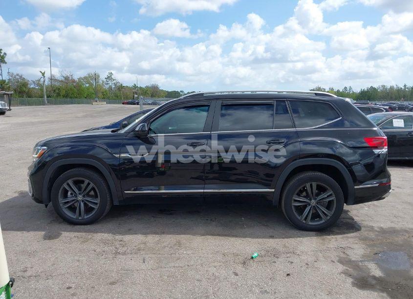 Photo 14 of 2022 Volkswagen Atlas 3.6L V6 SEL R-LINE (VIN 1V2AR2CA2NC501051)