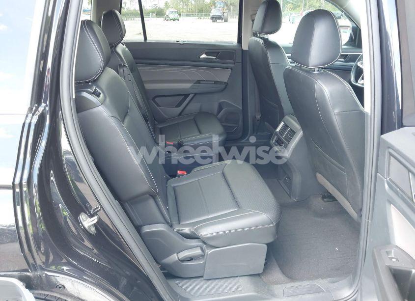 Photo 8 of 2022 Volkswagen Atlas 3.6L V6 SEL R-LINE (VIN 1V2AR2CA2NC501051)