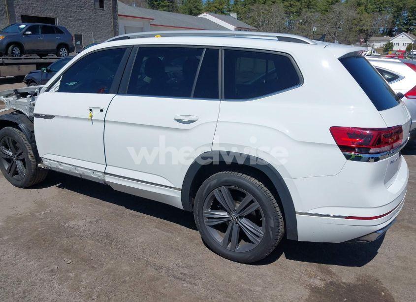 Photo 14 of 2022 Volkswagen Atlas 3.6L V6 SEL R-LINE (VIN 1V2AR2CA3NC501396)