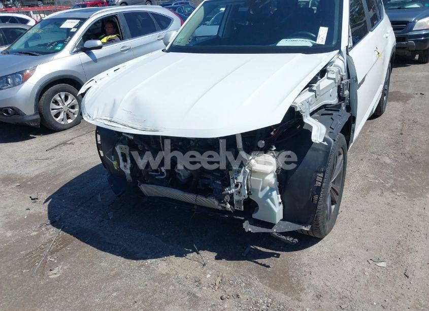 Photo 6 of 2022 Volkswagen Atlas 3.6L V6 SEL R-LINE (VIN 1V2AR2CA3NC501396)