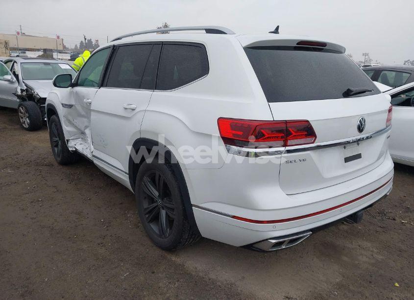 Photo 3 of 2022 Volkswagen Atlas 3.6L V6 SEL R-LINE (VIN 1V2AR2CA5NC548221)