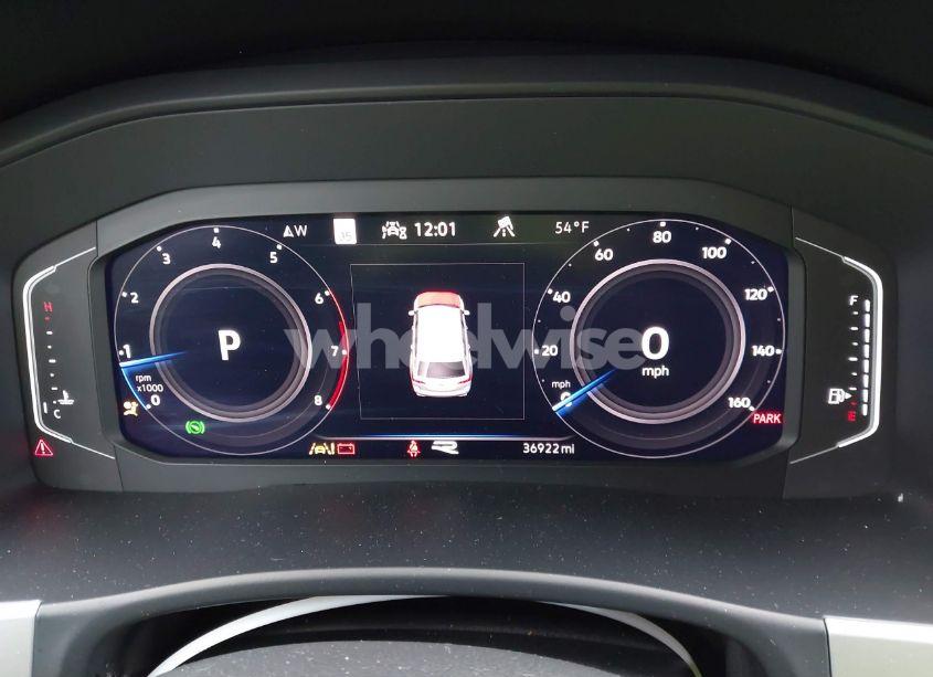 Photo 7 of 2022 Volkswagen Atlas 3.6L V6 SEL R-LINE (VIN 1V2AR2CA5NC548221)