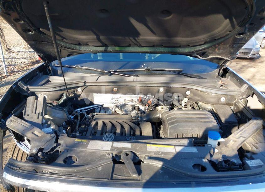 Photo 10 of 2022 Volkswagen Atlas 3.6L V6 SEL R-LINE (VIN 1V2AR2CA9NC505811)