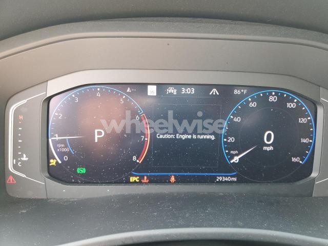 Photo 4 of 2021 VOLKSWAGEN ATLAS CROSS SPORT SEL (VIN 1V2BC2CA5MC210337)