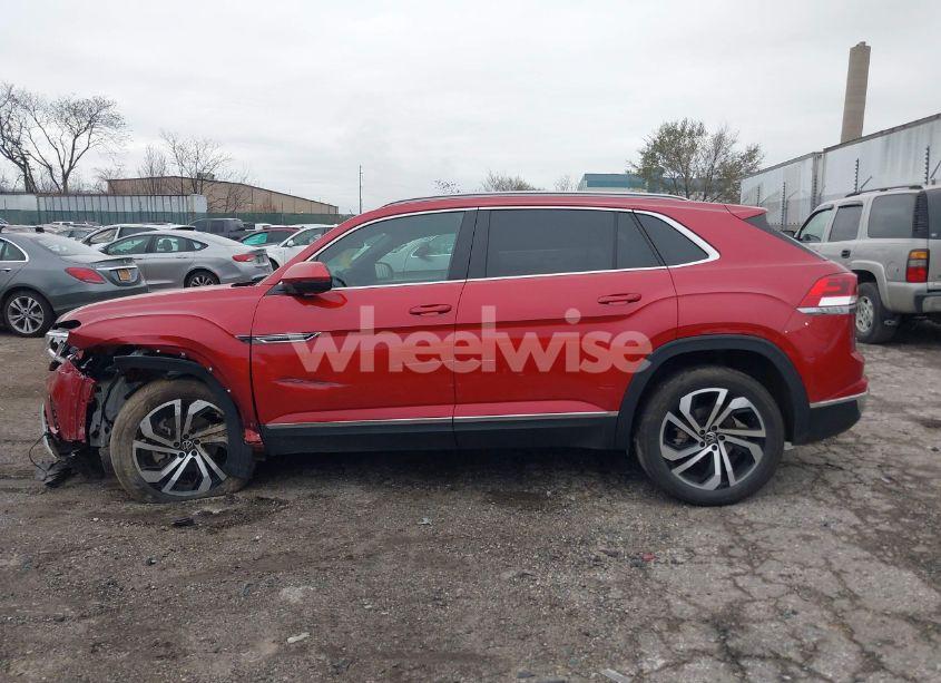 Photo 14 of 2022 Volkswagen Atlas CROSS SPORT 3.6L V6 SEL (VIN 1V2BE2CA2NC218701)