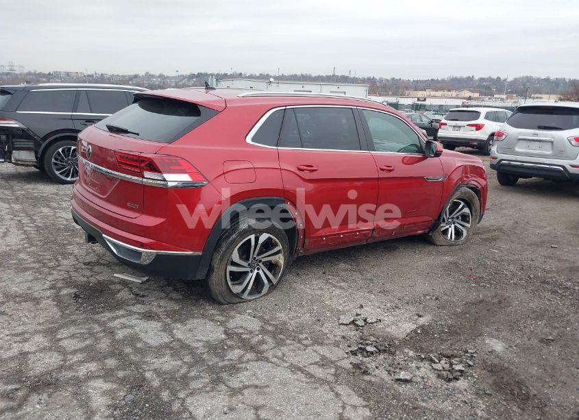 Photo 4 of 2022 Volkswagen Atlas CROSS SPORT 3.6L V6 SEL (VIN 1V2BE2CA2NC218701)