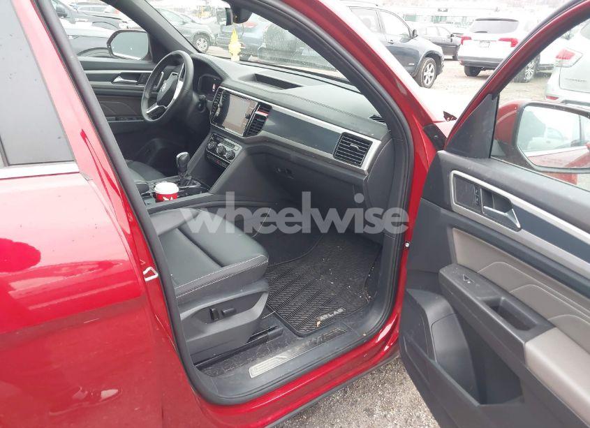 Photo 5 of 2022 Volkswagen Atlas CROSS SPORT 3.6L V6 SEL (VIN 1V2BE2CA2NC218701)