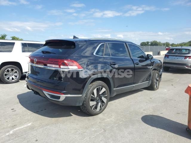 Photo 7 of 2024 VOLKSWAGEN ATLAS CROSS SPORT SEL (VIN 1V2BE2CA3RC211231)