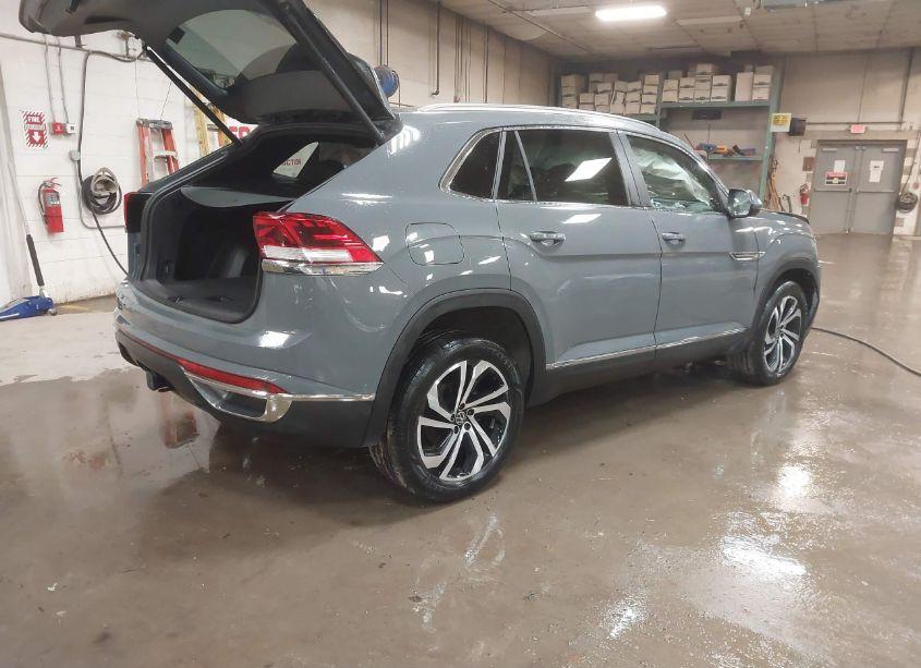 Photo 4 of 2023 Volkswagen Atlas CROSS SPORT 3.6L V6 SEL (VIN 1V2BE2CA4PC219612)