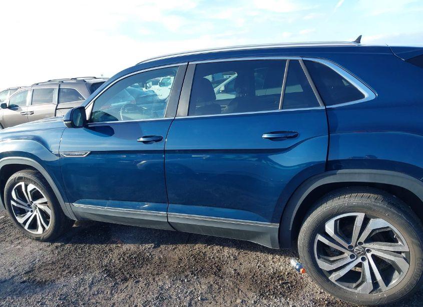 Photo 14 of 2022 Volkswagen Atlas CROSS SPORT 3.6L V6 SEL (VIN 1V2BE2CA5NC204503)