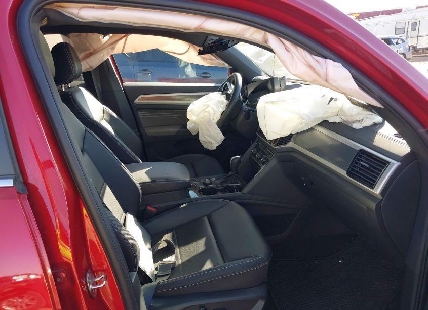 Photo 5 of 2022 Volkswagen Atlas CROSS SPORT 3.6L V6 SEL (VIN 1V2BE2CAXNC207946)