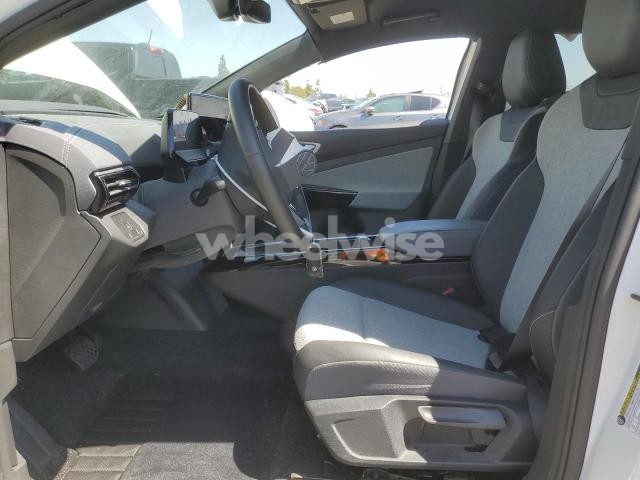 Photo 10 of 2024 VOLKSWAGEN ID.4 (VIN 1V2BMPE81RC007733)