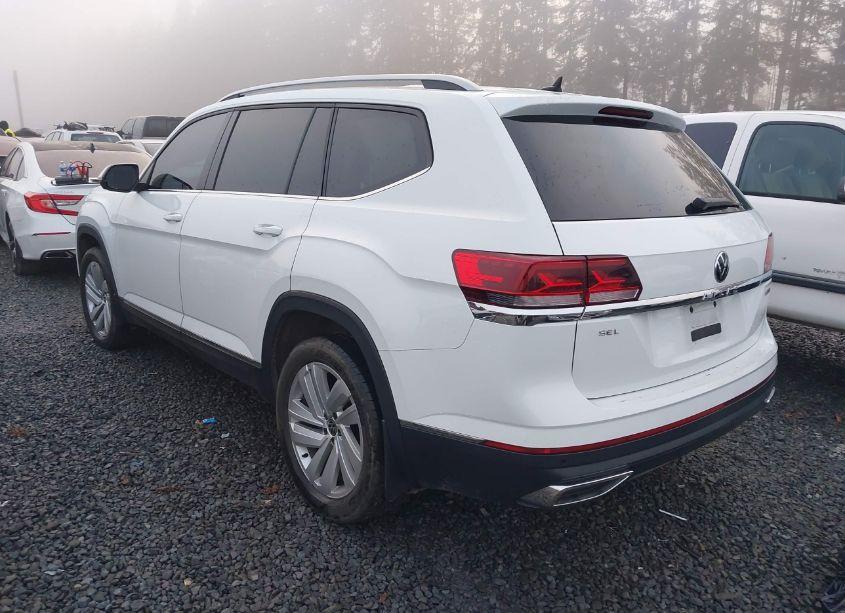 Photo 3 of 2021 Volkswagen Atlas 2.0T SEL (VIN 1V2BP2CA5MC515681)