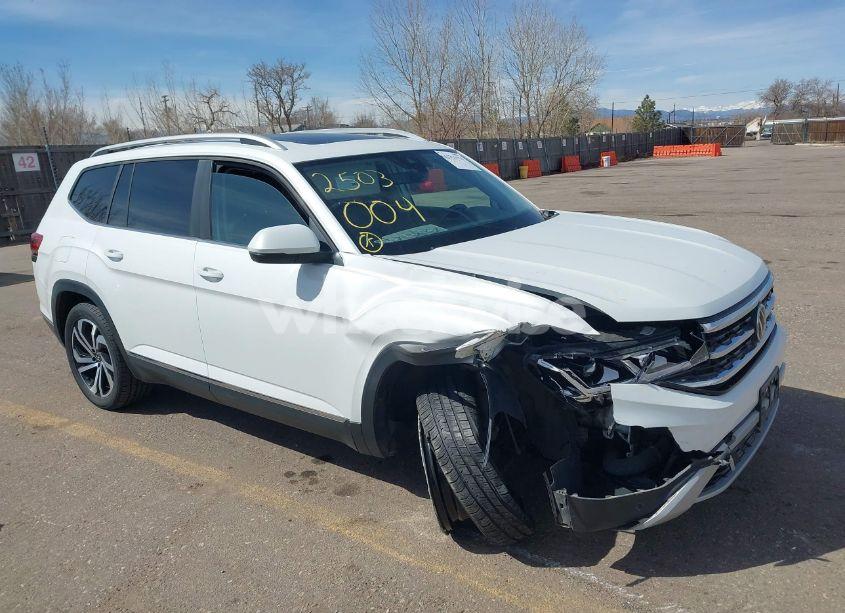 2022 Volkswagen Atlas 2.0T SEL (VIN 1V2BP2CA9NC535465) main photo