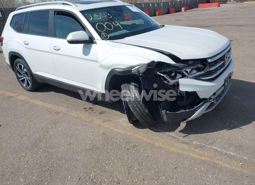 Photo 6 of 2022 Volkswagen Atlas 2.0T SEL (VIN 1V2BP2CA9NC535465)