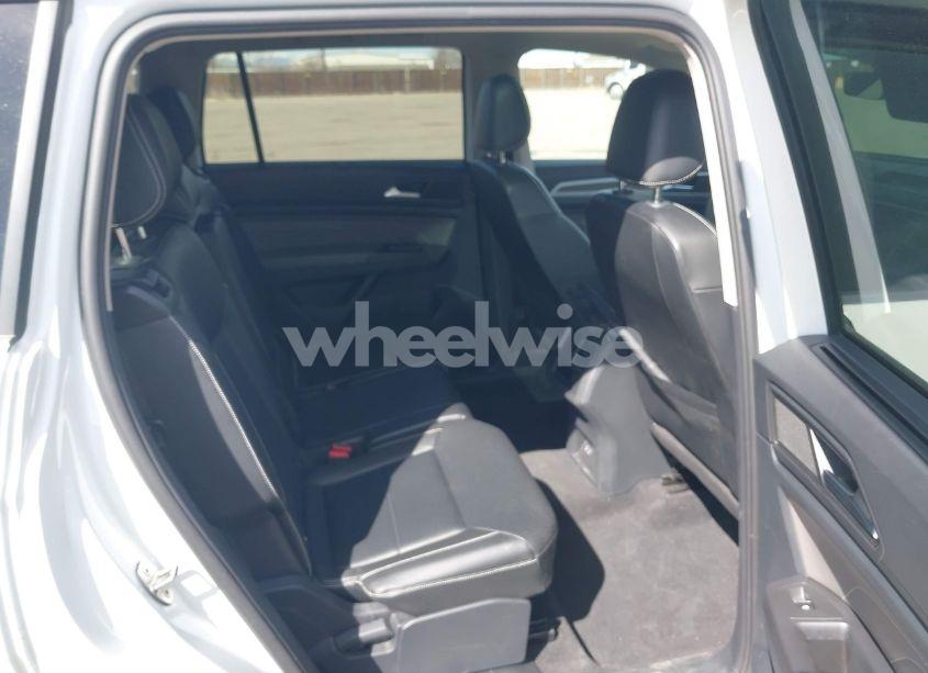 Photo 8 of 2022 Volkswagen Atlas 2.0T SEL (VIN 1V2BP2CA9NC535465)