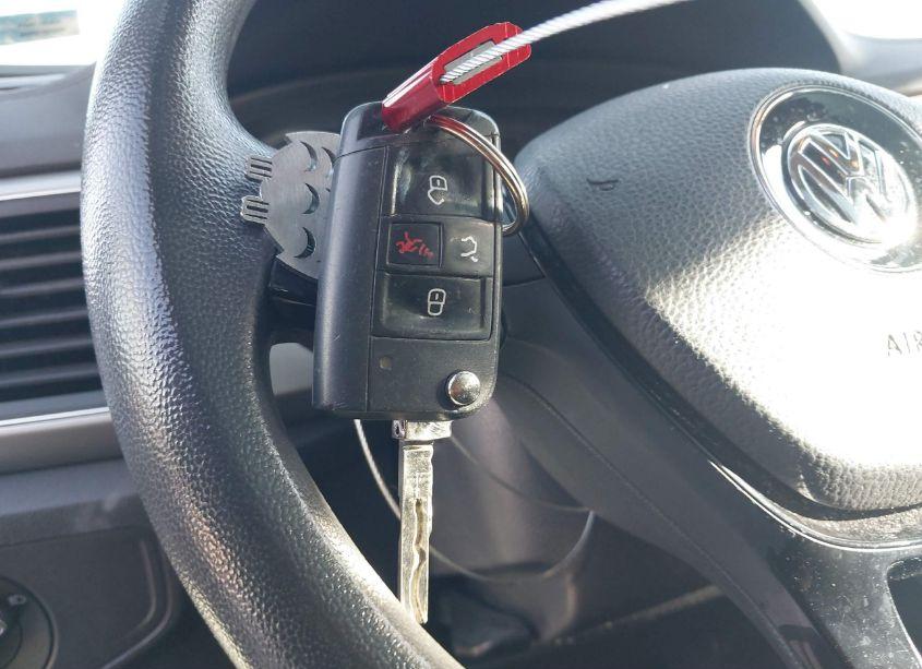 Photo 11 of 2018 Volkswagen Atlas 3.6L V6 LAUNCH EDITION (VIN 1V2BR2CA1JC502979)