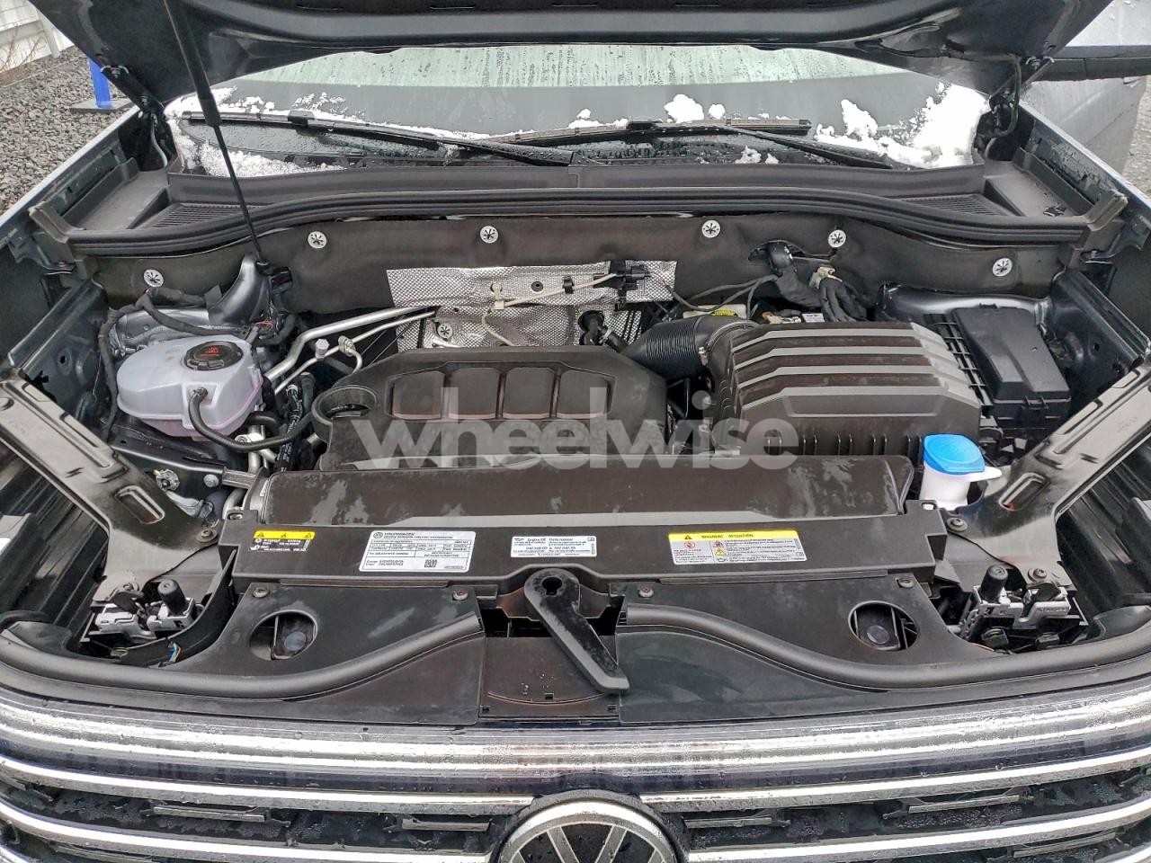 Photo 12 of 2025 VOLKSWAGEN ATLAS SEL (VIN 1V2BR2CA1SC569468)