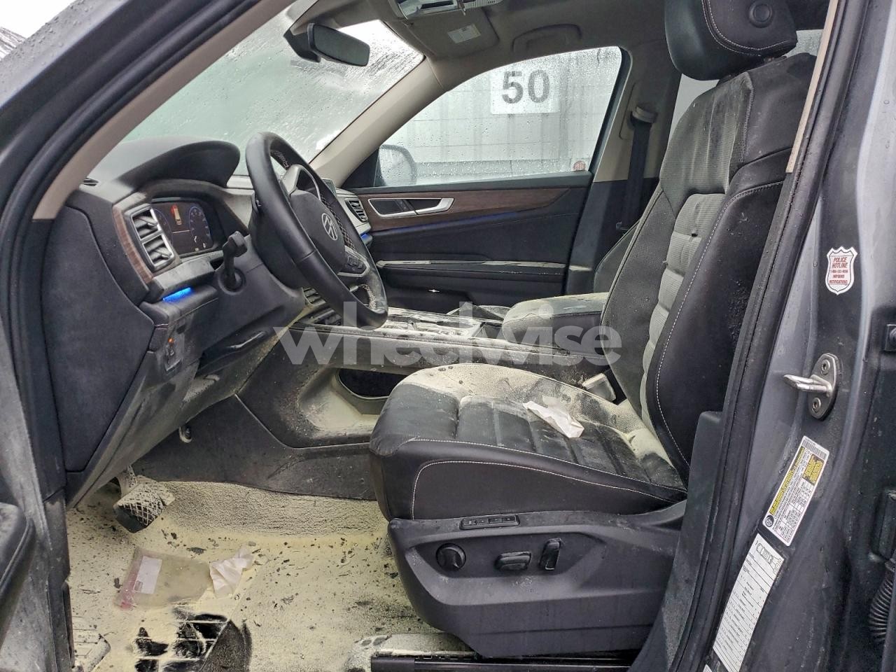 Photo 7 of 2025 VOLKSWAGEN ATLAS SEL (VIN 1V2BR2CA1SC569468)