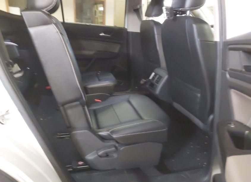 Photo 8 of 2021 Volkswagen Atlas 3.6L V6 SEL (VIN 1V2BR2CA2MC544386)