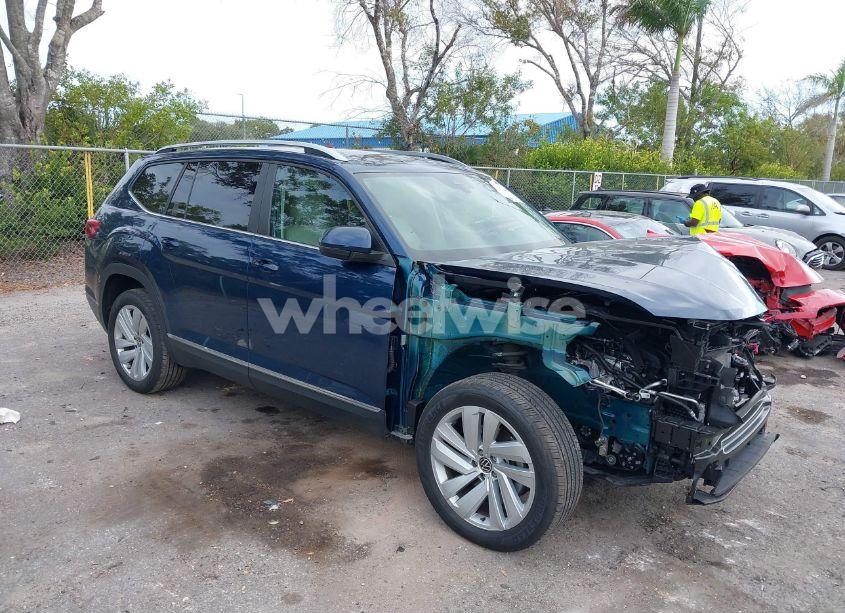 2021 Volkswagen Atlas 3.6L V6 SEL (VIN 1V2BR2CA2MC597427) main photo