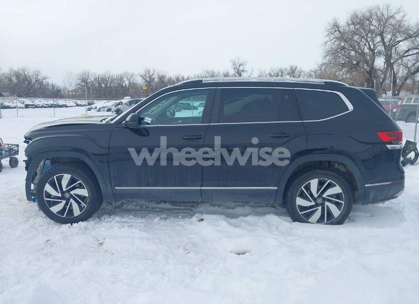 Photo 15 of 2024 Volkswagen Atlas 2.0T SEL (VIN 1V2BR2CA3RC513283)