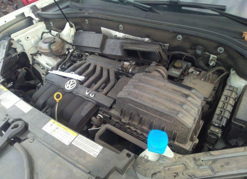 Photo 10 of 2021 Volkswagen Atlas 3.6L V6 SEL (VIN 1V2BR2CA4MC576353)