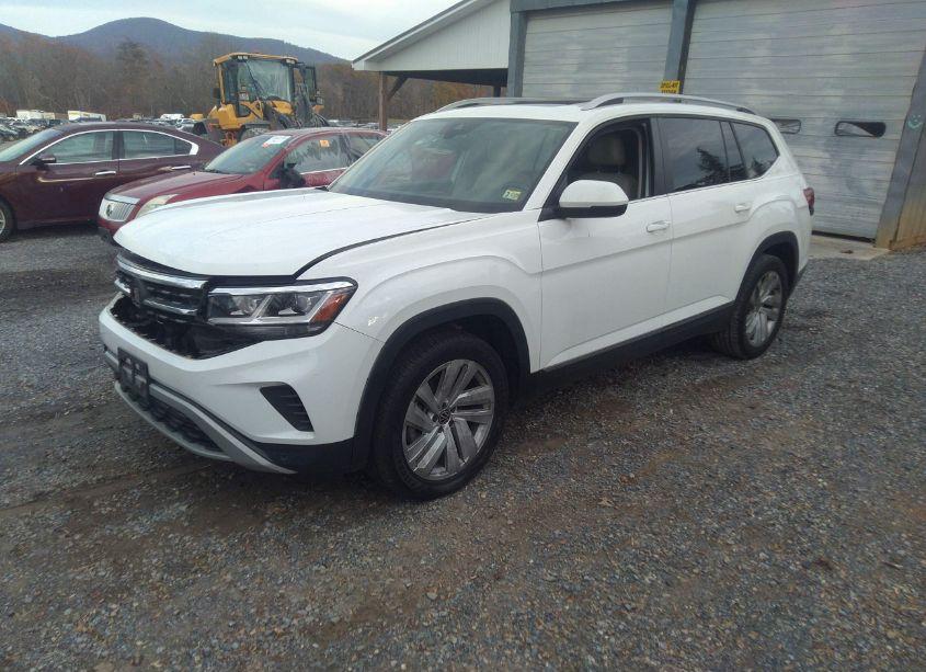 Photo 2 of 2021 Volkswagen Atlas 3.6L V6 SEL (VIN 1V2BR2CA4MC576353)