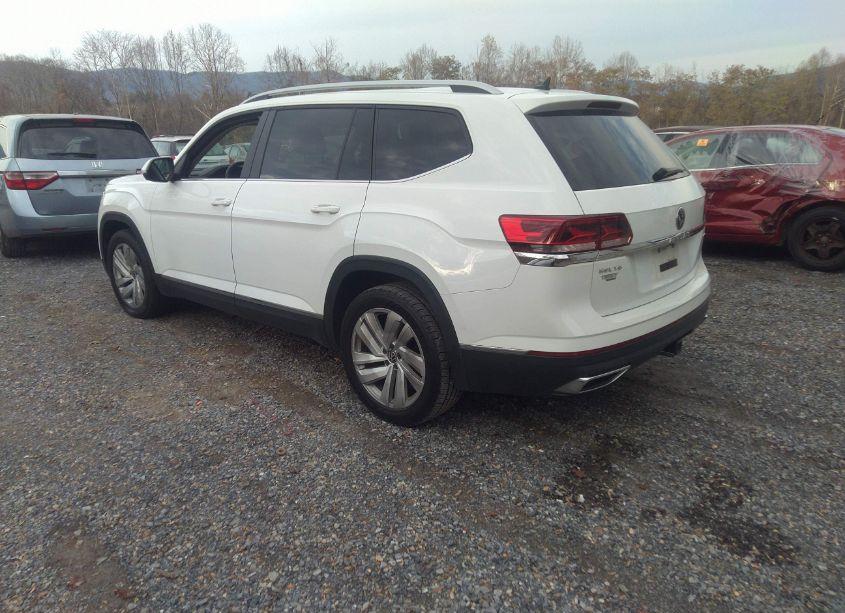 Photo 3 of 2021 Volkswagen Atlas 3.6L V6 SEL (VIN 1V2BR2CA4MC576353)