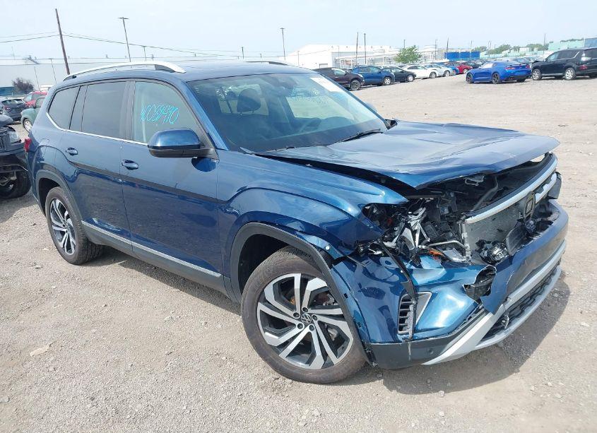 2022 Volkswagen Atlas 3.6L V6 SEL (VIN 1V2BR2CA4NC500228) main photo