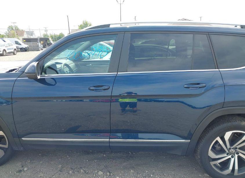 Photo 14 of 2022 Volkswagen Atlas 3.6L V6 SEL (VIN 1V2BR2CA4NC500228)