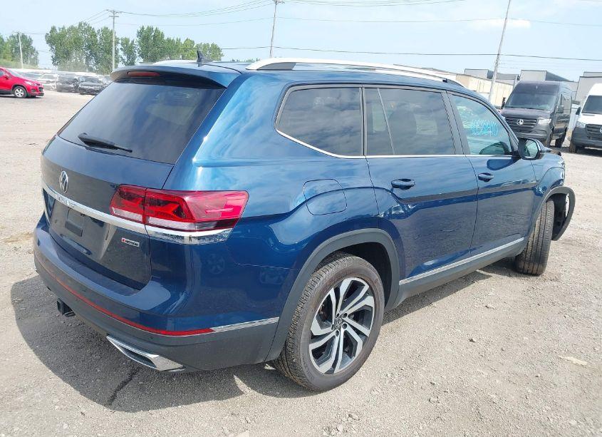 Photo 4 of 2022 Volkswagen Atlas 3.6L V6 SEL (VIN 1V2BR2CA4NC500228)