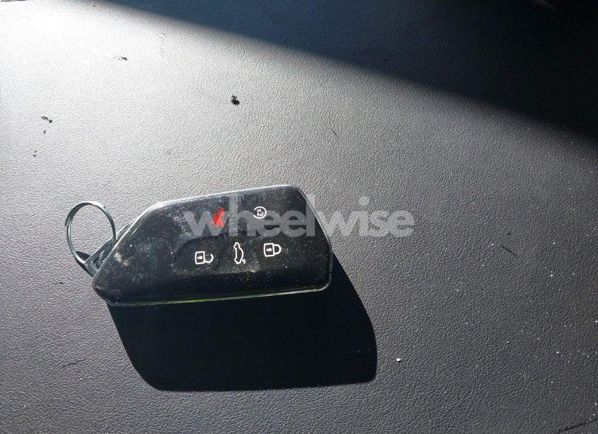 Photo 11 of 2024 Volkswagen Atlas 2.0T SEL (VIN 1V2BR2CA4RC513888)